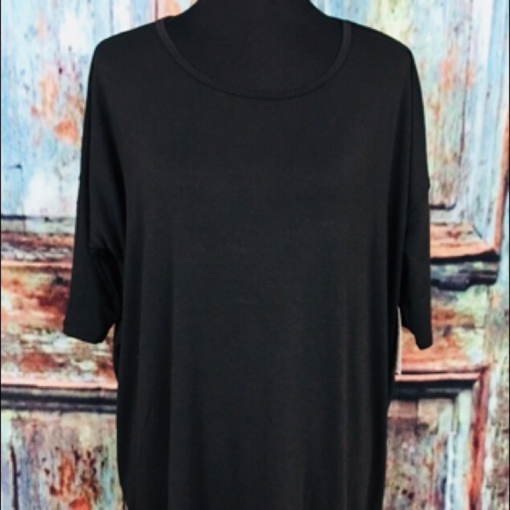 Large LuLaRoe Irma Top NWT